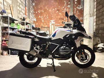 BMW R1250GS Rallye 2022 - 12150 km - Accessori Top