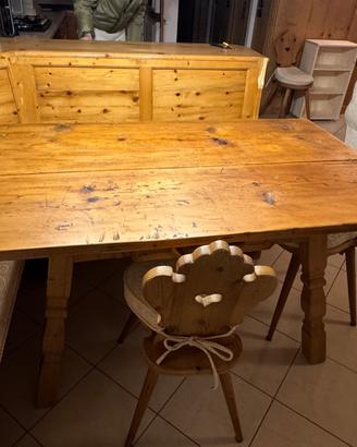 Tavolo e sedie massello