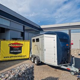 TRAILER BOCKMANN CAVALLI CON SPOGLIATOIO