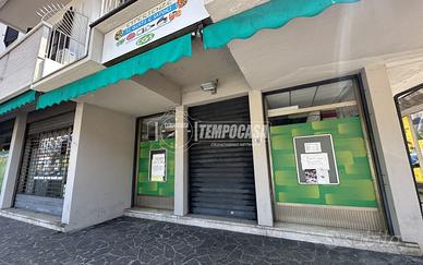 ATTIVITA' COMMERCIALE VICINO AL CENTRO