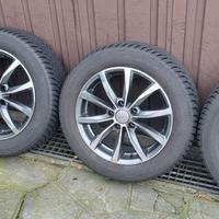 Cerchi Mak con gomme Nokian invernali. GOLF VII