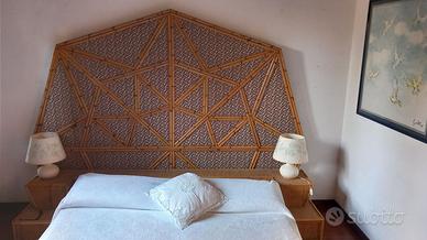 Stanza da letto in legno bambu vintage