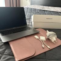 Apple PC Portatile MacBook Air 2020 8GB