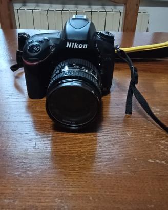 Fotocamera Nikon d610 + obiettivo 24 50 F3,5 4,5