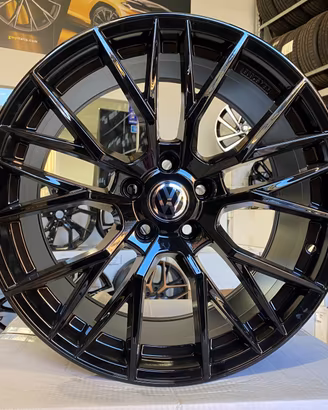 Cerchi NUOVI Volkswagen raggio 18 cod.98342