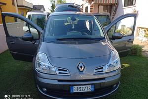 Renault Grande Modus 1.2-74kw -59675 km euro 4900