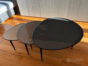 Tavolini sovrapponibili in metallo