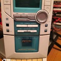 stereo vintage da casa con casse 