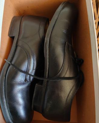 Scarpe in vera pelle