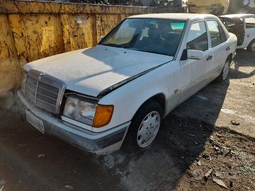 MERCEDES BENZ E 200 1997