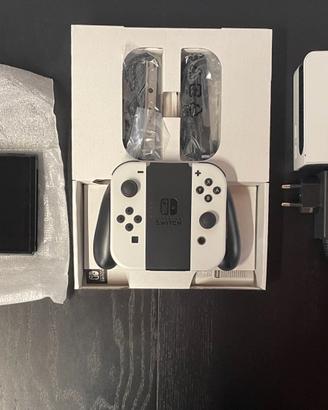 Nintendo Switch OLED Perfette condizioni