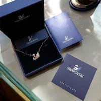 Collana Swarovski dancing swan