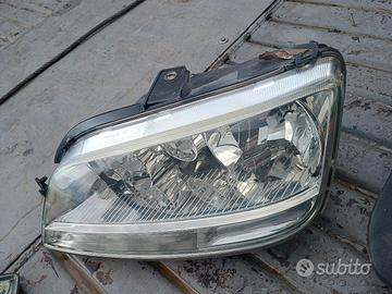 coppia fari fiat idea