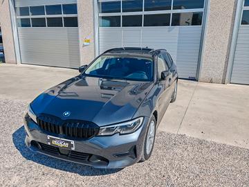 BMW 320E BENZINA ELETTRICA TETTO LASER UNIPROPRIET