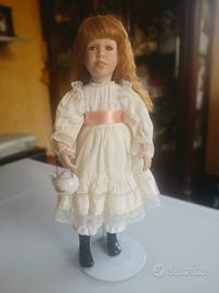 Polly's Tea Party bambola di porcellana