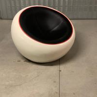 Egg Pod Ball Chair by Eero Aarnio