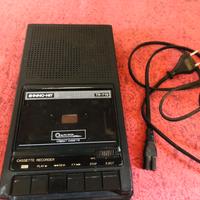 Registratore riproduttore musicassette