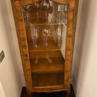 Vetrina Antica in Noce e Radica