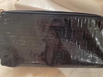 pochette fendi