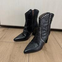 Texani bassi, Paola Ferri