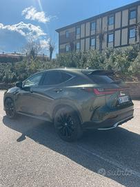 Lexus nx450h+ Fsport