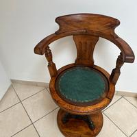 Interessante sedia di fine 800