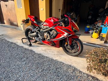 Honda Cbr 650R ABS - 2019