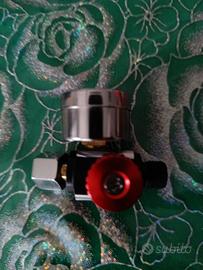 Mini regolatore aria compressa 1/4 con Manopola 