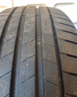 Gomme estive 205/60/16 Bridgestone 