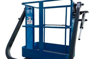 CESTELLO MARCA BLUE STEEL IFC 106