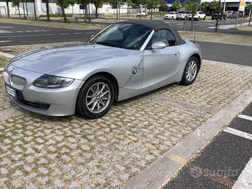 BMW Z4 2500 si Roadster