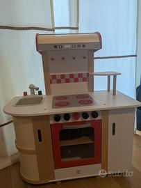 Cucina Hape giocattolo