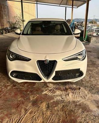 Ricambi Alfa Romeo Stelvio 2.2 diesel del 2018