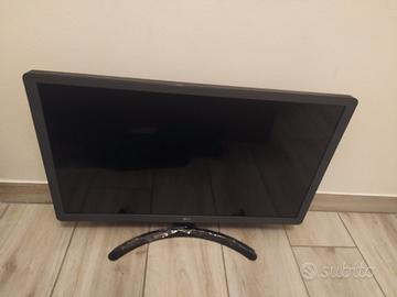 Smart TV 28 pollici marca LG