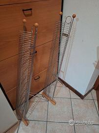 Porta CD in metallo e legno -  OFF. LIBERA!