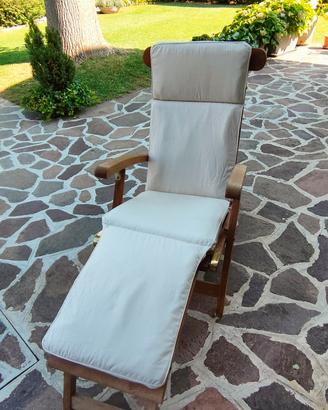 Sedia sdraio in teak con cuscino