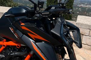 KTM SUPER DUKE 1390 R EVO