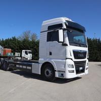 MAN TGX 26 460 MOTRICE A TELAIO 9,60 MT C/PEDANA