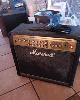 AMPLIFICATORE MARSHALL X CHITARRA E BASSO