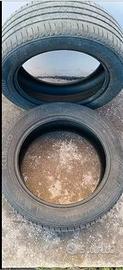 Gomme auto estive in buonissimo stato (215-55-18)