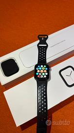 Apple watch serie 40 mm con scatola