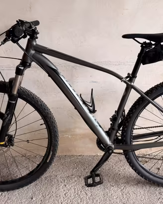 Mountain Bike Specialized Rockhopper Comp 29