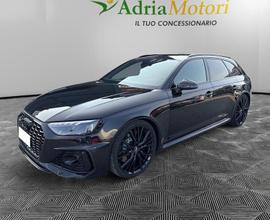 Audi A4 RS 4 Avant