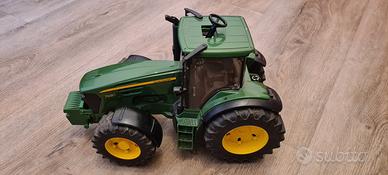 Trattore bruder John Deere