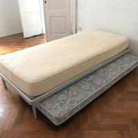 letto singolo con secondo lettino estraibile