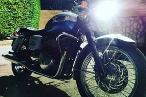 Triumph Bonneville T100 Anniversario