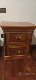 comodini in legno 