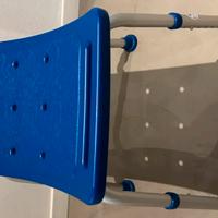 Sgabello regolabile per doccia