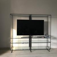 Mobile tv ferro e vetro
