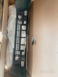 Paraurti per Delta Integrale Evo ‘93 da riparare